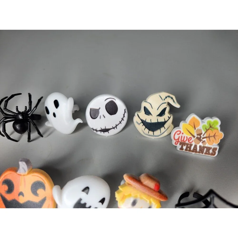 Halloween & Thanksgiving Plastic Cake Cupcake Toppers Big Discontinued 13oz Lot
